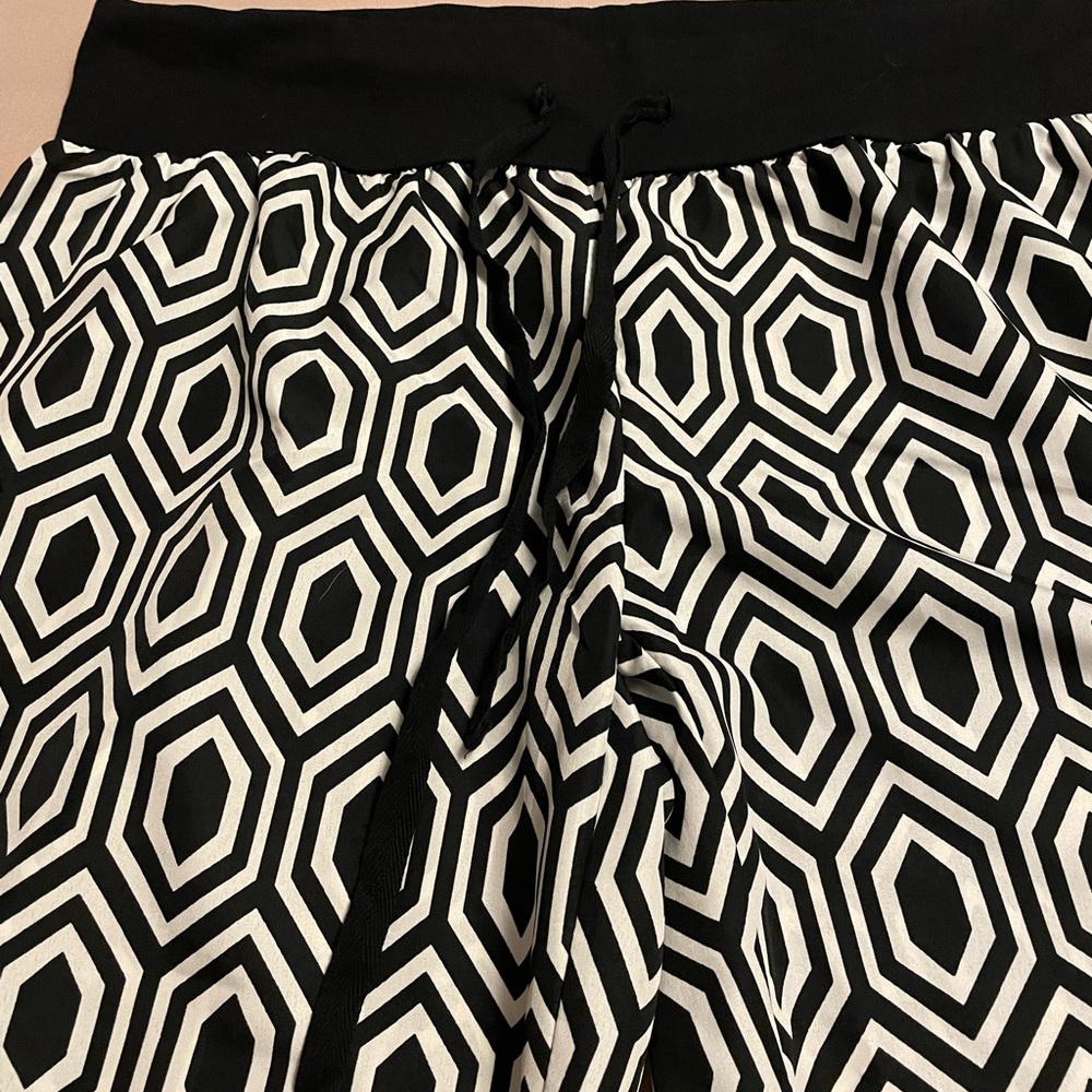 Ladies pantaloon pants large